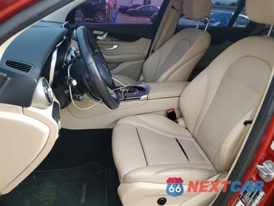 Zdjęcie 7 z 13 samochodu: 2019 MERCEDES-BENZ GLC 300 4MATIC VIN:WDC0G4KB7KF637334 - miniatura