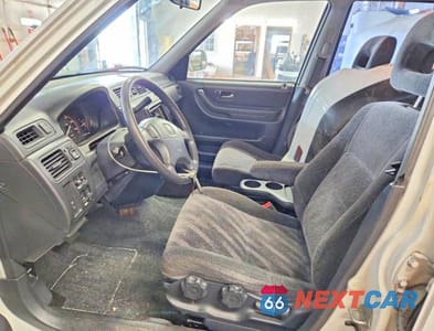 Zdjęcie 7 z 13 samochodu: 2001 HONDA CR-V EX VIN:JHLRD18671C007427 - miniatura