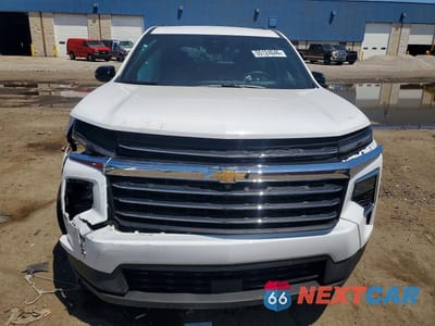 Piąte zdjęcie samochodu w środku: 2026 CHEVROLET TRAVERSE LT VIN:1GNERGKS4TJ186635 - miniatura