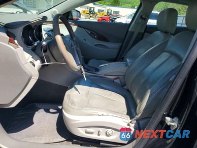 Zdjęcie 7 z 12 samochodu: 2012 BUICK LACROSSE VIN:1G4GC5GR5CF333282 - miniatura