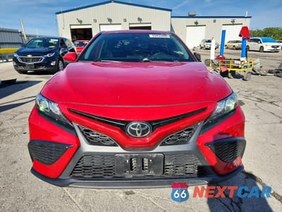 Piąte zdjęcie samochodu w środku: 2023 TOYOTA CAMRY SE VIN:4T1G11AK4PU135790 - miniatura