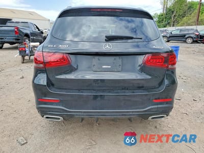 Zdjęcie 6 z 12 samochodu: 2021 MERCEDES-BENZ GLC 300 4MATIC VIN:W1N0G8EBXMF997864 - miniatura