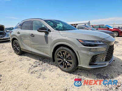 Czwarte zdjęcie samochodu z boku: 2026 LEXUS RX 350 F SPORT HANDLING VIN:2T2BAMCA9TC145822 - miniatura