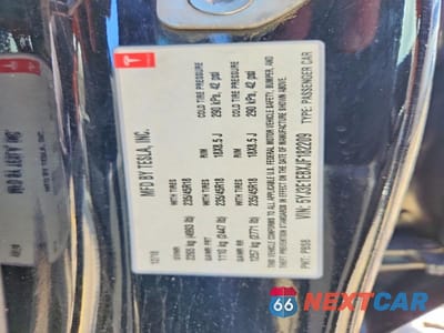 Zdjęcie 12 z 12 samochodu: 2018 TESLA MODEL 3 VIN:5YJ3E1EBXJF182209 - miniatura