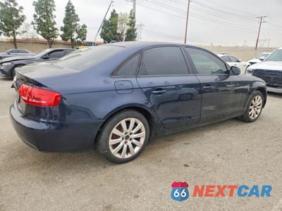 Trzecie zdjęcie samochodu z tyłu: 2011 AUDI A4 PREMIUM VIN:WAUAFAFL1BN028113 - miniatura