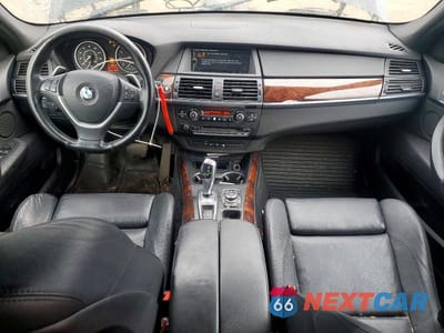 Zdjęcie 8 z 12 samochodu: 2012 BMW X5 VIN:5UXZV4C5XCL766259 - miniatura
