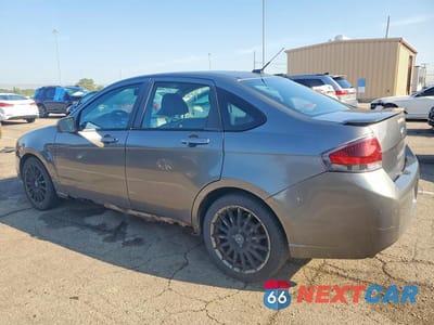 Drugie zdjęcie samochodu z przodu: 2010 FORD FOCUS SES VIN:1FAHP3GN9AW190760 - miniatura
