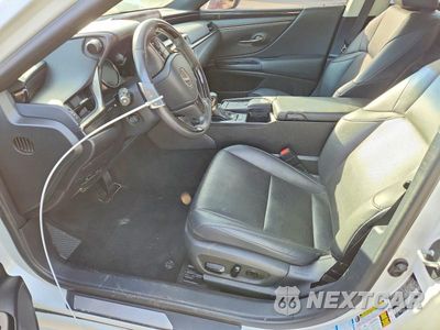 Zdjęcie 7 z 12 samochodu: 2021 LEXUS ES 250 BASE VIN:58AD11D19MU007037 - miniatura