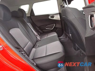 Zdjęcie 10 z 13 samochodu: 2025 KIA SOUL LX VIN:KNDJ23AU6S7244778 - miniatura