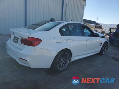 Trzecie zdjęcie samochodu z tyłu: 2018 BMW M3 VIN:WBS8M9C57J5J78990 - miniatura
