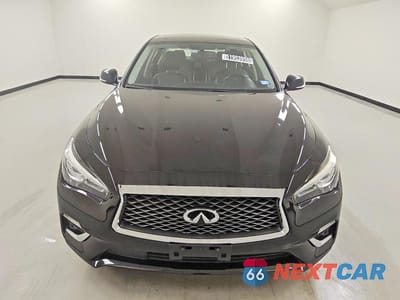 Piąte zdjęcie samochodu w środku: 2019 INFINITI Q50 3.0T LUXE VIN:JN1EV7AR9KM557520 - miniatura