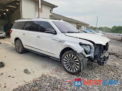 Czwarte zdjęcie samochodu z boku: 2019 LINCOLN NAVIGATOR L RESERVE VIN:5LMJJ3LT2KEL13137 - miniatura