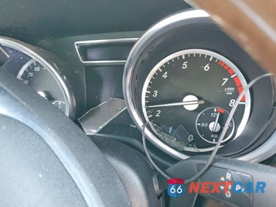 Zdjęcie 9 z 13 samochodu: 2015 MERCEDES-BENZ ML 350 4MATIC VIN:4JGDA5HB7FA445853 - miniatura