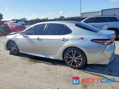 Drugie zdjęcie samochodu z przodu: 2018 TOYOTA CAMRY SE VIN:4T1B11HK6JU548432 - miniatura
