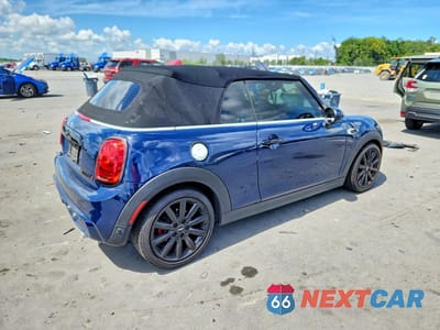 Trzecie zdjęcie samochodu z tyłu: 2018 MINI COOPER S VIN:WMWWG9C5XJ3C82827 - miniatura
