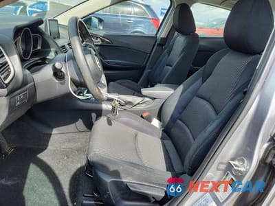 Zdjęcie 7 z 12 samochodu: 2016 MAZDA 3 SPORT VIN:JM1BM1U75G1336404 - miniatura
