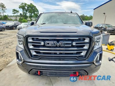 Piąte zdjęcie samochodu w środku: 2020 GMC SIERRA K1500 AT4 VIN:3GTP9EEL2LG118507 - miniatura