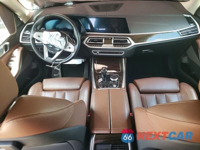 Zdjęcie 8 z 13 samochodu: 2020 BMW X7 XDRIVE40I VIN:5UXCW2C05L9A00189 - miniatura