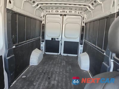 Zdjęcie 10 z 13 samochodu: 2025 RAM PROMASTER 2500 2500 HIGH VIN:3C6LRVDG9SE507388 - miniatura