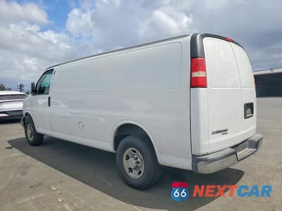 Drugie zdjęcie samochodu z przodu: 2013 CHEVROLET EXPRESS 3500 CARGO DELIVERY VAN VIN:1GCZGUCA6D1182480 - miniatura