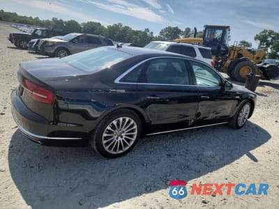 Trzecie zdjęcie samochodu z tyłu: 2015 AUDI A8 L QUATTRO VIN:WAU3GAFD6FN015829 - miniatura