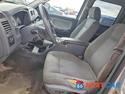 Zdjęcie 7 z 12 samochodu: 2007 DODGE DAKOTA QUAD SLT VIN:1D7HW48K27S128744 - miniatura