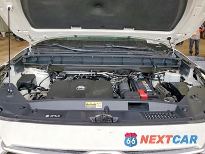 Zdjęcie 11 z 12 samochodu: 2021 TOYOTA HIGHLANDER L VIN:5TDCZRAH6MS058483 - miniatura