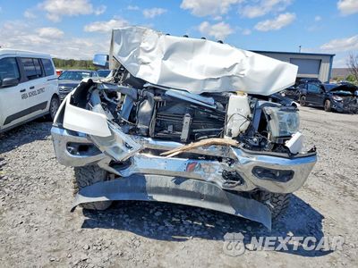 Piąte zdjęcie samochodu w środku: 2022 RAM 1500 VIN:1C6SRFMTXNN107838 - miniatura