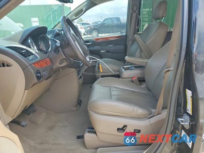 Zdjęcie 7 z 13 samochodu: 2014 CHRYSLER TOWN & COUNTRY TOURING VIN:2C4RC1BG1ER470792 - miniatura