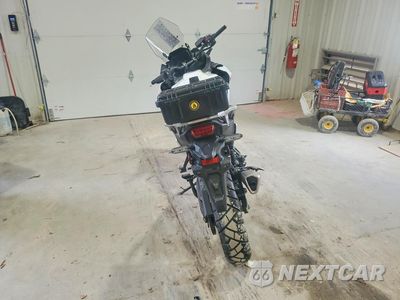 Czwarte zdjęcie samochodu z boku: 2025 HONDA XL750 VIN:JH2RD1715SK000154 - miniatura