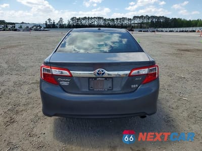 Zdjęcie 6 z 12 samochodu: 2012 TOYOTA CAMRY HYBRID XLE VIN:4T1BD1FK9CU060301 - miniatura