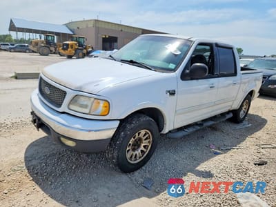 2001 FORD F150 SUPERCREW 1FTRW08W91KD95882 - główne zdjęcie licytacji z USA - miniatura