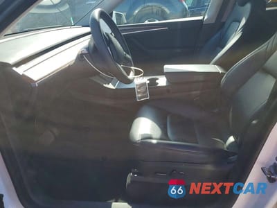 Zdjęcie 7 z 13 samochodu: 2023 TESLA MODEL Y VIN:7SAYGDEE3PF700829 - miniatura
