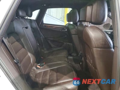 Zdjęcie 11 z 13 samochodu: 2016 PORSCHE MACAN S VIN:WP1AB2A56GLB45166 - miniatura