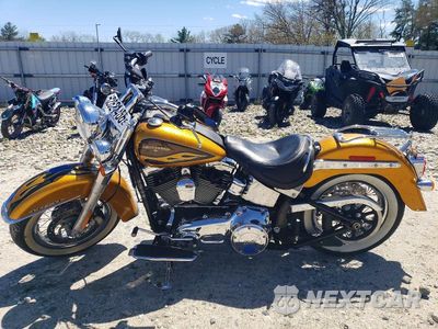 Trzecie zdjęcie samochodu z tyłu: 2016 HARLEY-DAVIDSON FLSTN SOFTAIL DELUXE VIN:1HD1JDV18GB036705 - miniatura