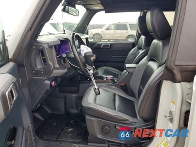 Zdjęcie 7 z 13 samochodu: 2024 FORD BRONCO BIG BEND VIN:1FMDE7BH3RLA75362 - miniatura