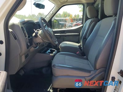 Zdjęcie 7 z 12 samochodu: 2016 NISSAN NV 1500 S VIN:1N6BF0KM9GN809899 - miniatura