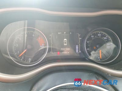 Zdjęcie 9 z 13 samochodu: 2016 JEEP CHEROKEE LATITUDE VIN:1C4PJMCS4GW155027 - miniatura