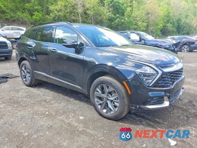 Czwarte zdjęcie samochodu z boku: 2025 KIA SPORTAGE SX PRESTIGE VIN:KNDPXCDG7S7176945 - miniatura