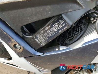 Zdjęcie 9 z 9 samochodu: 2023 SUZUKI GSX-R750 VIN:JS1GR7MA7P7101449 - miniatura