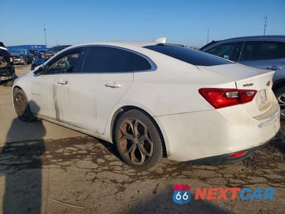 Drugie zdjęcie samochodu z przodu: 2018 CHEVROLET MALIBU LT VIN:1G1ZD5ST1JF170973 - miniatura