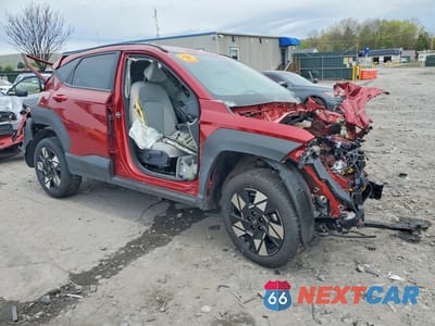 Czwarte zdjęcie samochodu z boku: 2025 HYUNDAI KONA SEL VIN:KM8HBCAB0SU307383 - miniatura