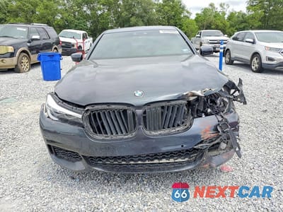 Piąte zdjęcie samochodu w środku: 2019 BMW 740 I VIN:WBA7E2C5XKB217854 - miniatura