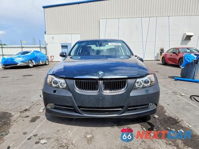 Piąte zdjęcie samochodu w środku: 2008 BMW 328 XI VIN:WBAVC93598K037876 - miniatura