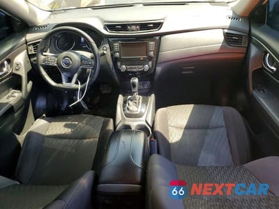 Zdjęcie 8 z 13 samochodu: 2020 NISSAN ROGUE SV VIN:5N1AT2MT1LC720059 - miniatura