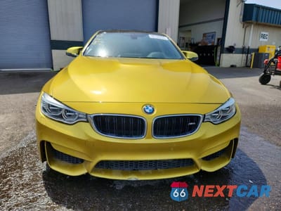 Piąte zdjęcie samochodu w środku: 2015 BMW M4 COMPETITION VIN:WBS3R9C59FK332085 - miniatura