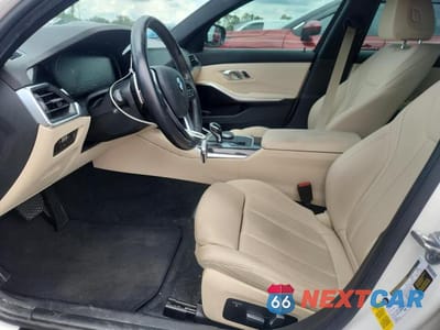 Zdjęcie 7 z 13 samochodu: 2020 BMW 330I VIN:3MW5R1J01L8B11020 - miniatura