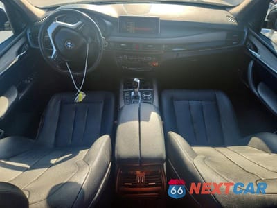 Zdjęcie 8 z 13 samochodu: 2014 BMW X5 SDRIVE35I VIN:5UXKR2C58E0C00280 - miniatura