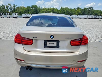 Zdjęcie 6 z 12 samochodu: 2013 BMW 328 XI VIN:WBA3B3C50DF535281 - miniatura