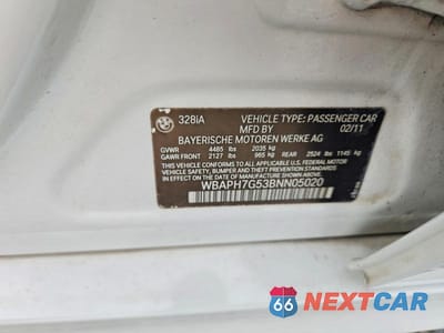 Zdjęcie 12 z 12 samochodu: 2011 BMW 328 I VIN:WBAPH7G53BNN05020 - miniatura